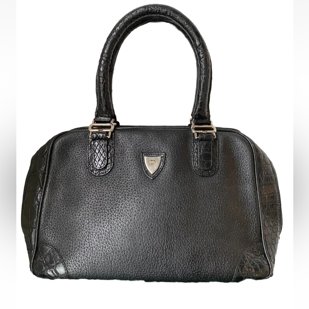 Vintage Gucci black leather handbag zip closure, authentic, suede lining
